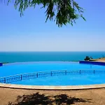 морски джулай морнинг - July Morning Sea View Apartment *