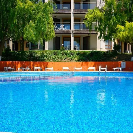 морски джулай морнинг - July Morning Sea View *