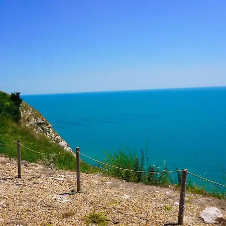 Апартамент морски джулай морнинг - July Morning Sea View *