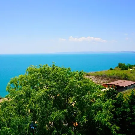морски джулай морнинг - July Morning Sea View Kavarna