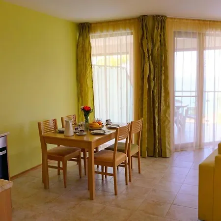Apartment морски джулай морнинг - July Morning Sea View *