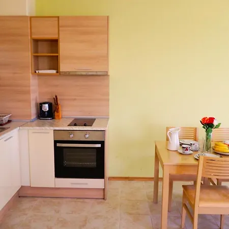 морски джулай морнинг - July Morning Sea View Apartment Kavarna
