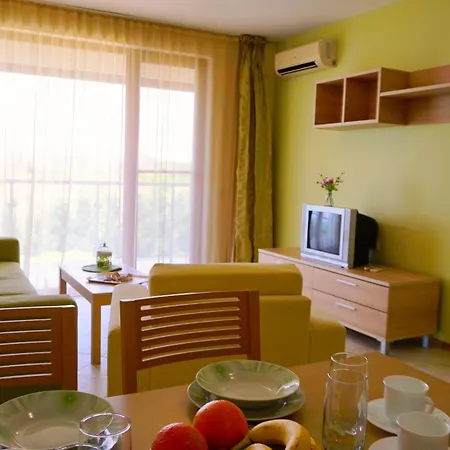 морски джулай морнинг - July Morning Sea View Apartmán Kavarna